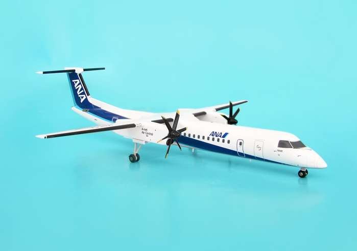ANA DeHaviland DHC-8 Q-400 JA855A 1:200 Scale ezToys - Diecast