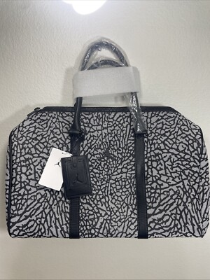 Jordan Icon Duffle Bag Luggage Cement Monogram (25L) MM0978-I00