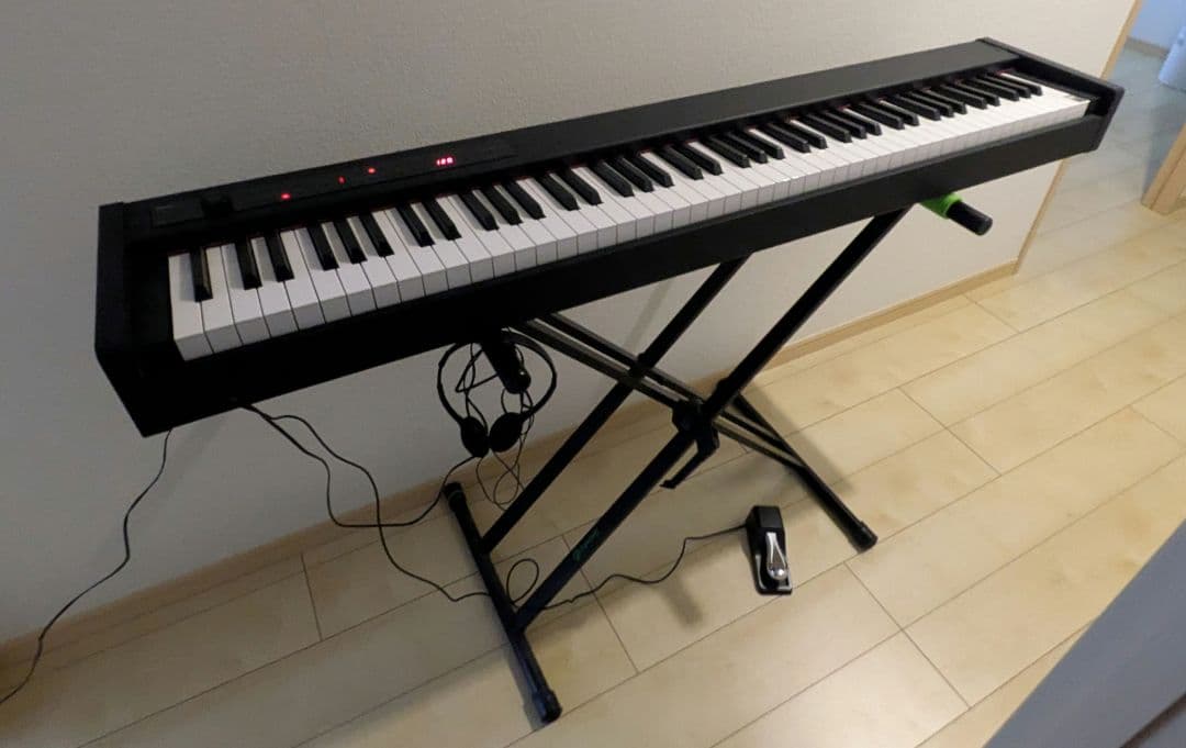 ​【美品】KORG D1 電子ピアノ 88鍵盤 スタンド付き 2019年購入 KORG D1 電子ピアノ 88鍵盤 コルグ | 島村楽器オンラインストア
