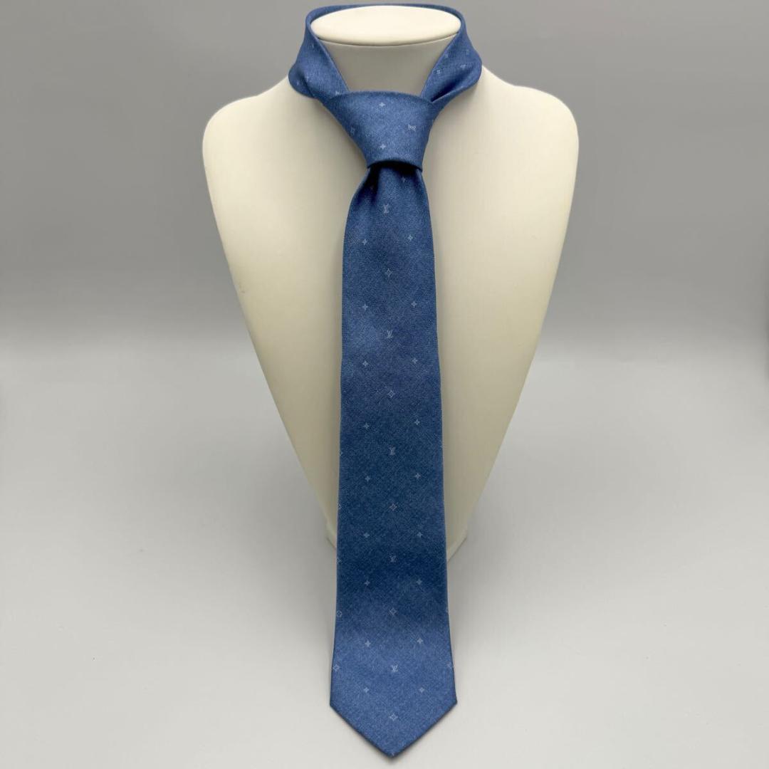 極美品 ルイヴィトン ネクタイ モノグラム ロゴ総柄 フォーマル ライト