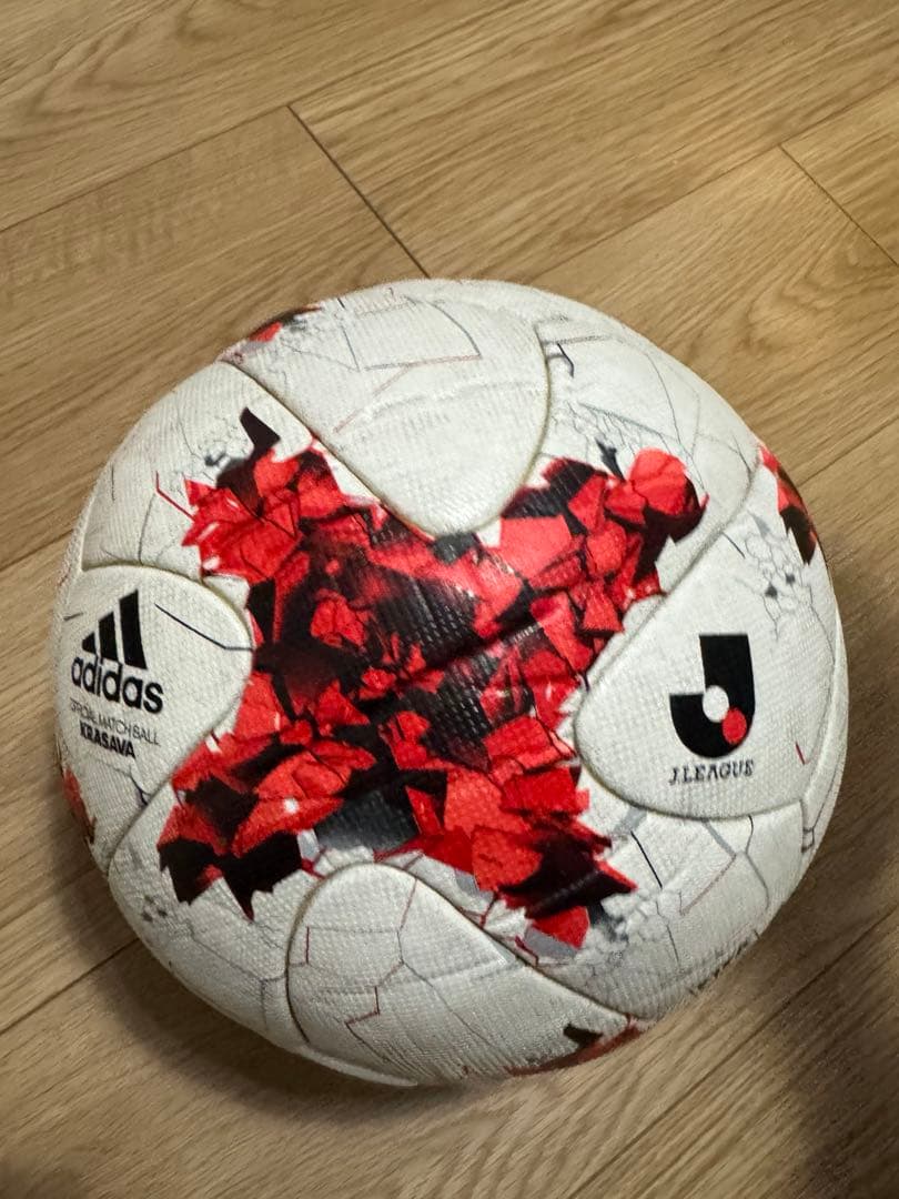 アディダスクラサバ　公式球　サイン付 KRASAVA(クラサバ)』FIFA Confederations Cup 2017公式試合球 FIFA