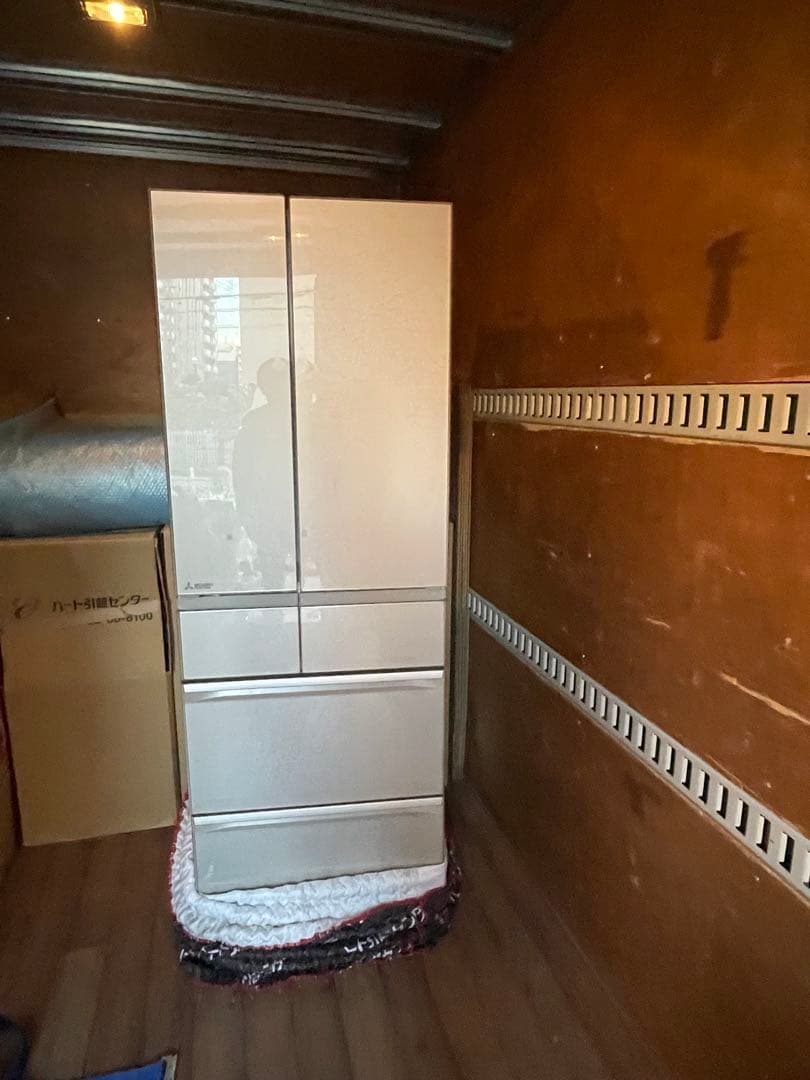 モデルルーム家具屋⭐︎こだわり市場　冷蔵庫※打ち合わせ済み モデルルーム家具屋⭐︎こだわり市場 冷蔵庫※打ち合わせ済み 大阪府で