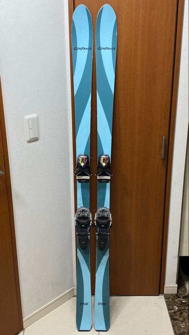 スキー Blastrack Stylus 2024 167cm LOOK PIVOT12 Look Pivot 15 GW Binding | Alpine Ski Bindings - Meier Skis