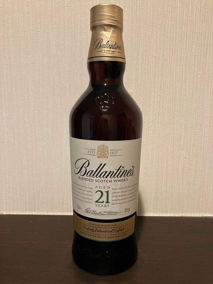 Ballantine's 21年 ブレンデッドスコッチウイスキー 700ml Amazon.co.jp: バランタイン 21年 700ML 1本 : 食品・飲料・お酒