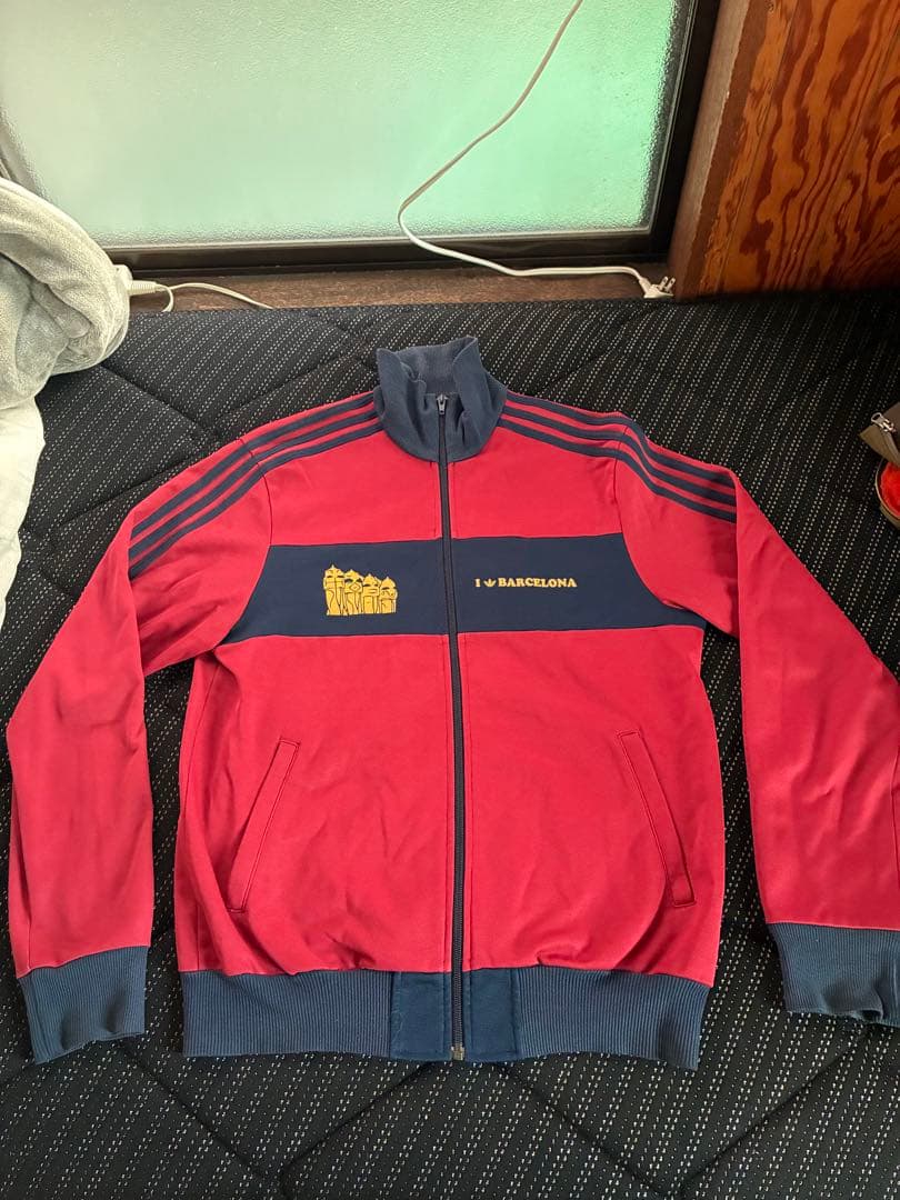 adidas FCバルセロナ ジャージ Mサイズ FCB FCバルセロナ ジャージ XL 紺 えんじ 黄色 - メルカリ